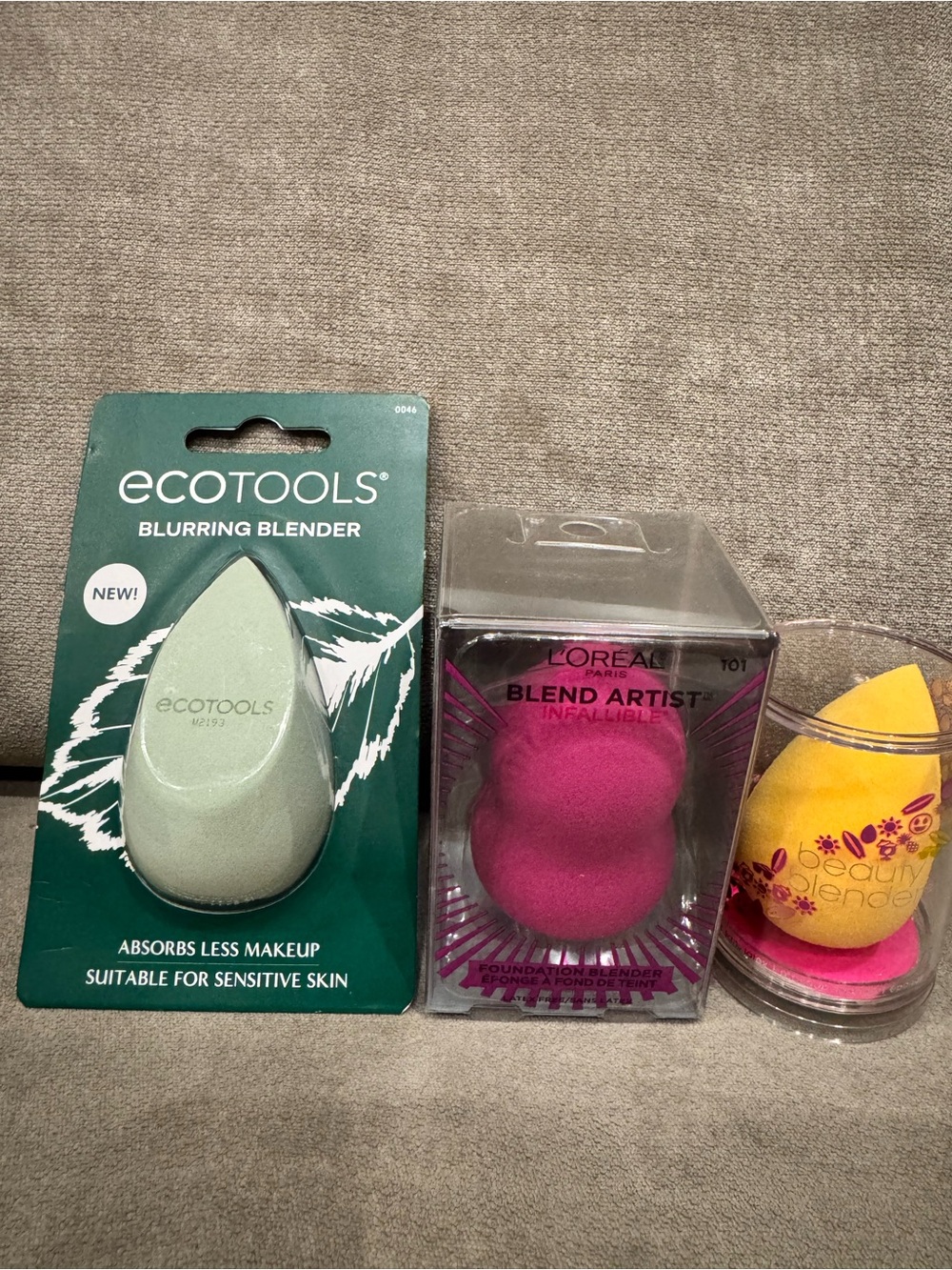 Various Makeup Blender Sponges